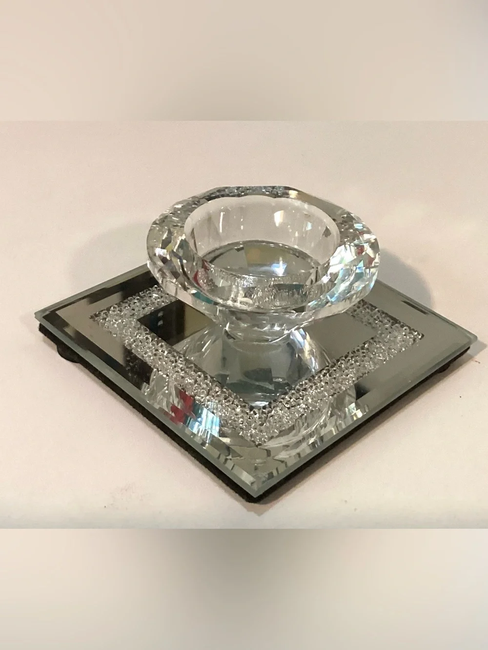 Crystal crush tea light candle holder